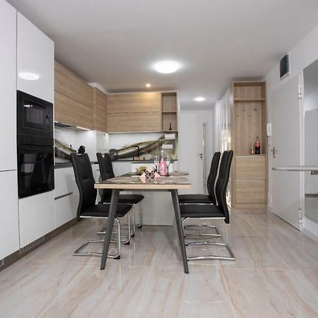 Апартамент За Гости Ивви-1 Apartment Burgas Exterior photo