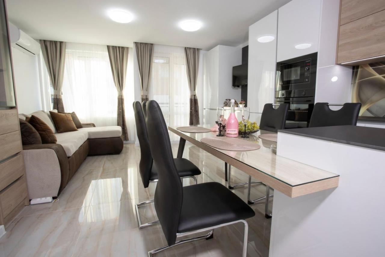 Апартамент За Гости Ивви-1 Apartment Burgas Exterior photo